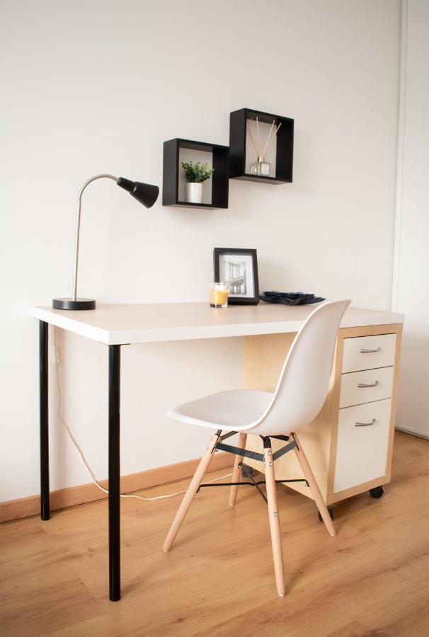 Le Retro Chic - T2 Haut Standing Au Coeur De Corbeil - 48 M2公寓 外观 照片